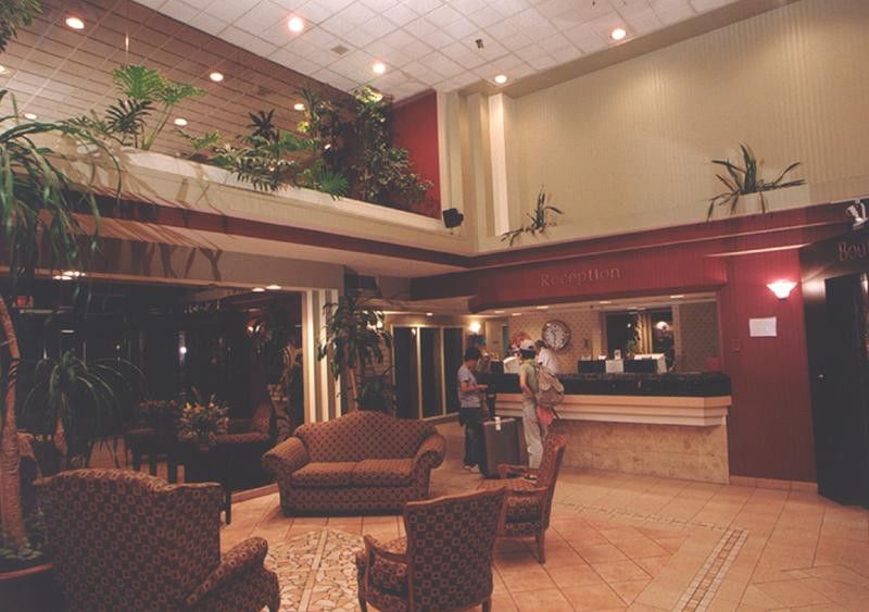 Fairfield Inn By Marriott Montreal Downtown Экстерьер фото
